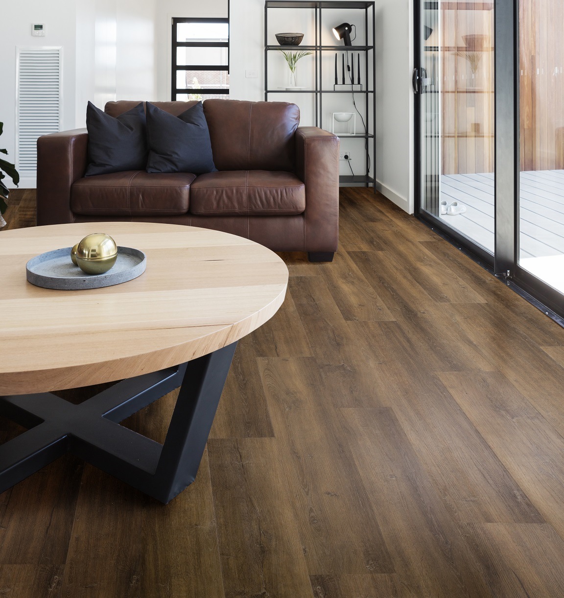 Tips for Choosing a Vinyl Flooring Company: What to Look For? post thumbnail image