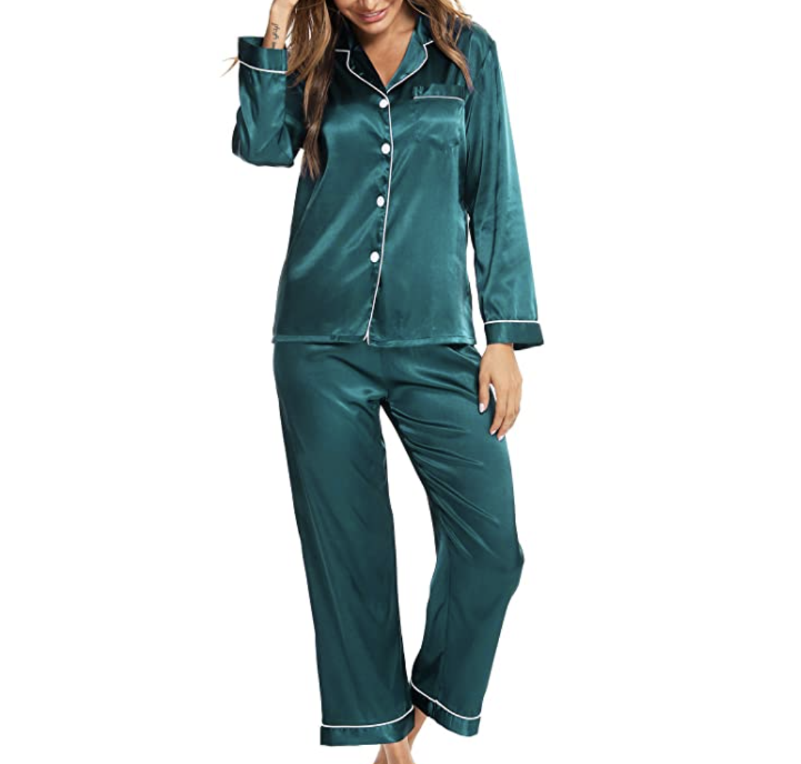 How To Choose A Silk Pajama Set post thumbnail image